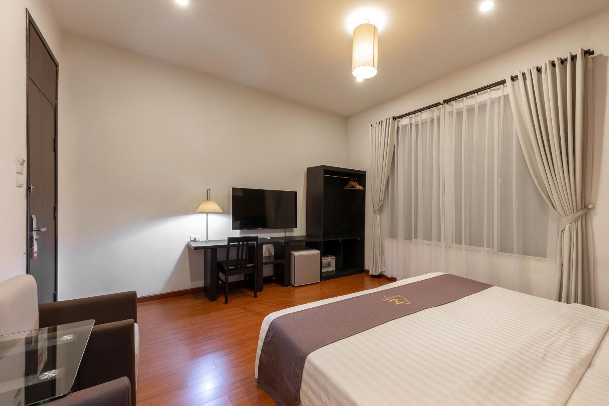 Azumaya Hotel Hai Ba Trung 1 Ханой Экстерьер фото